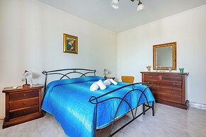 Porta Di Mare Apartment
