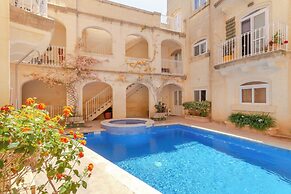 Maisonnette & Pool Ta'cenc Sannat Gozo