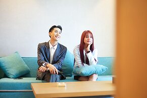 SENNA SUNSHINE INTERNATIONAL HOTEL