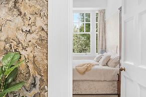 Vomero Holiday Apartments