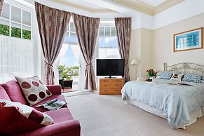 Vomero Holiday Apartments