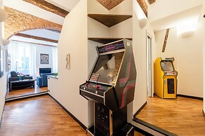 Charming Flat Next to Genoa's Aquarium