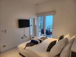 A2-stunning Seaview 4brs3baths Duplex Karon City