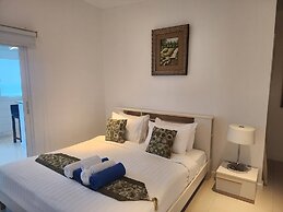 A2-stunning Seaview 4brs3baths Duplex Karon City