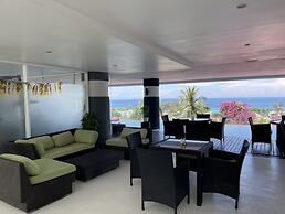 A2-stunning Seaview 4brs3baths Duplex Karon City