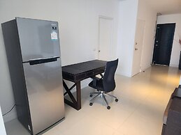 A2-stunning Seaview 4brs3baths Duplex Karon City