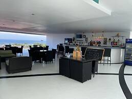 A2-stunning Seaview 4brs3baths Duplex Karon City