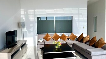 A2-stunning Seaview 4brs3baths Duplex Karon City