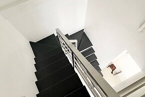 A2-stunning Seaview 4brs3baths Duplex Karon City