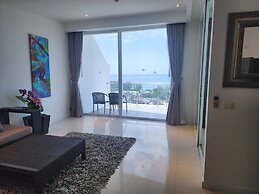 A2-stunning Seaview 4brs3baths Duplex Karon City