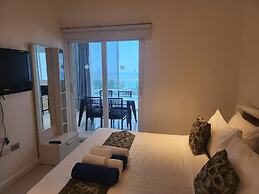 A2-stunning Seaview 4brs3baths Duplex Karon City