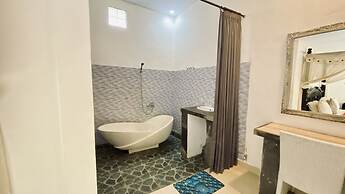 Dong Loka Guesthouse Bali