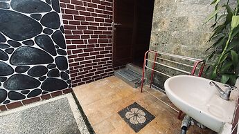 Dong Loka Guesthouse Bali