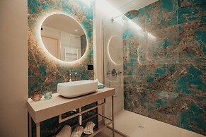 Lumia Hotel