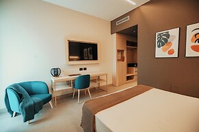 Lumia Hotel