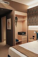 Lumia Hotel