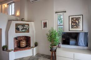 Alterra Vita Captain's Cabin