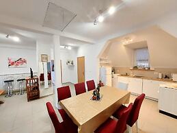 Apartments Jezerane