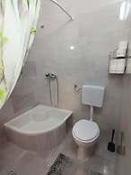 Apartments Jezerane