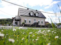 Apartments Jezerane
