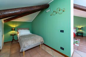 Lakefront Retreat by Wonderful Italy - Salvia