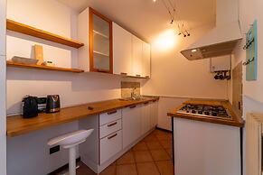 Lakefront Retreat by Wonderful Italy - Salvia