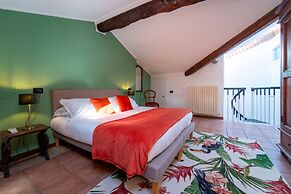 Lakefront Retreat by Wonderful Italy - Salvia