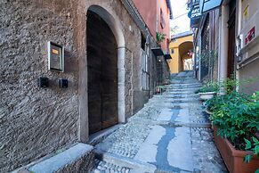 Lakefront Retreat by Wonderful Italy - Salvia