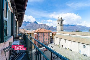 Lotus Apartment With Lakeview by Wonderful Italy