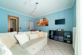 Lakefront Retreat by Wonderful Italy - Celeste