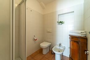 Lakefront Retreat by Wonderful Italy - Celeste