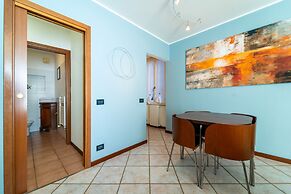 Lakefront Retreat by Wonderful Italy - Celeste