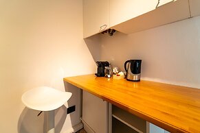 Lakefront Retreat by Wonderful Italy - Celeste