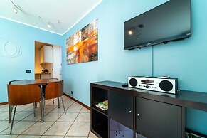 Lakefront Retreat by Wonderful Italy - Celeste