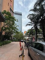 Family Apartment At Times Square