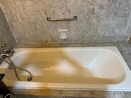 Family Apartment At Times Square