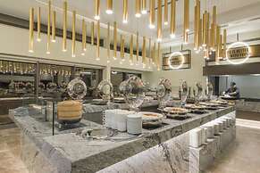 Family Apartment At Times Square