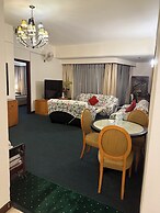 Family Apartment At Times Square