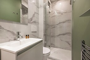 Tornabuoni Place & Dream by Mmega