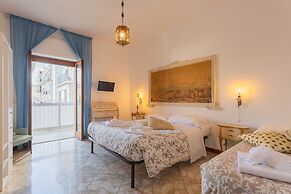 Golden Apartment in Bari