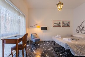 Silver Apartment by Wonderful Italy