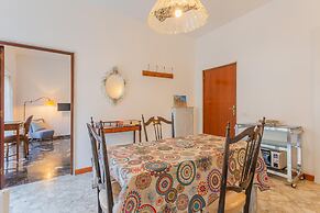 Silver Apartment by Wonderful Italy