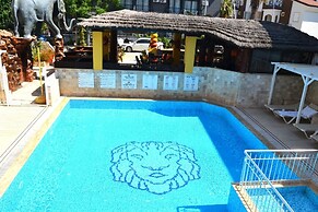 Room in Apartment - Beautiful 3 bed Holiday Home In Resort Centre