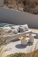 Solus Suites