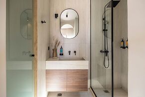 Solus Suites