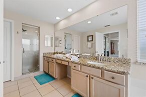 Large Villa - Close to Disney With Extended Patio and Golf Course View