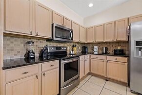 Large Villa - Close to Disney With Extended Patio and Golf Course View