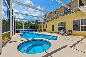 Large Villa - Close to Disney With Extended Patio and Golf Course View