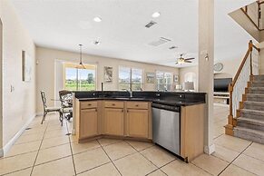 Large Villa - Close to Disney With Extended Patio and Golf Course View