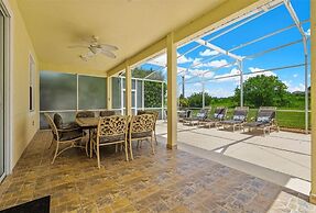 Large Villa - Close to Disney With Extended Patio and Golf Course View